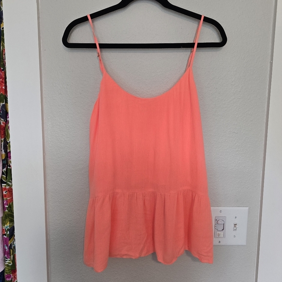 Lilly Pulitzer Tops - Lilly Pulitzer Peplum Tank Size Small